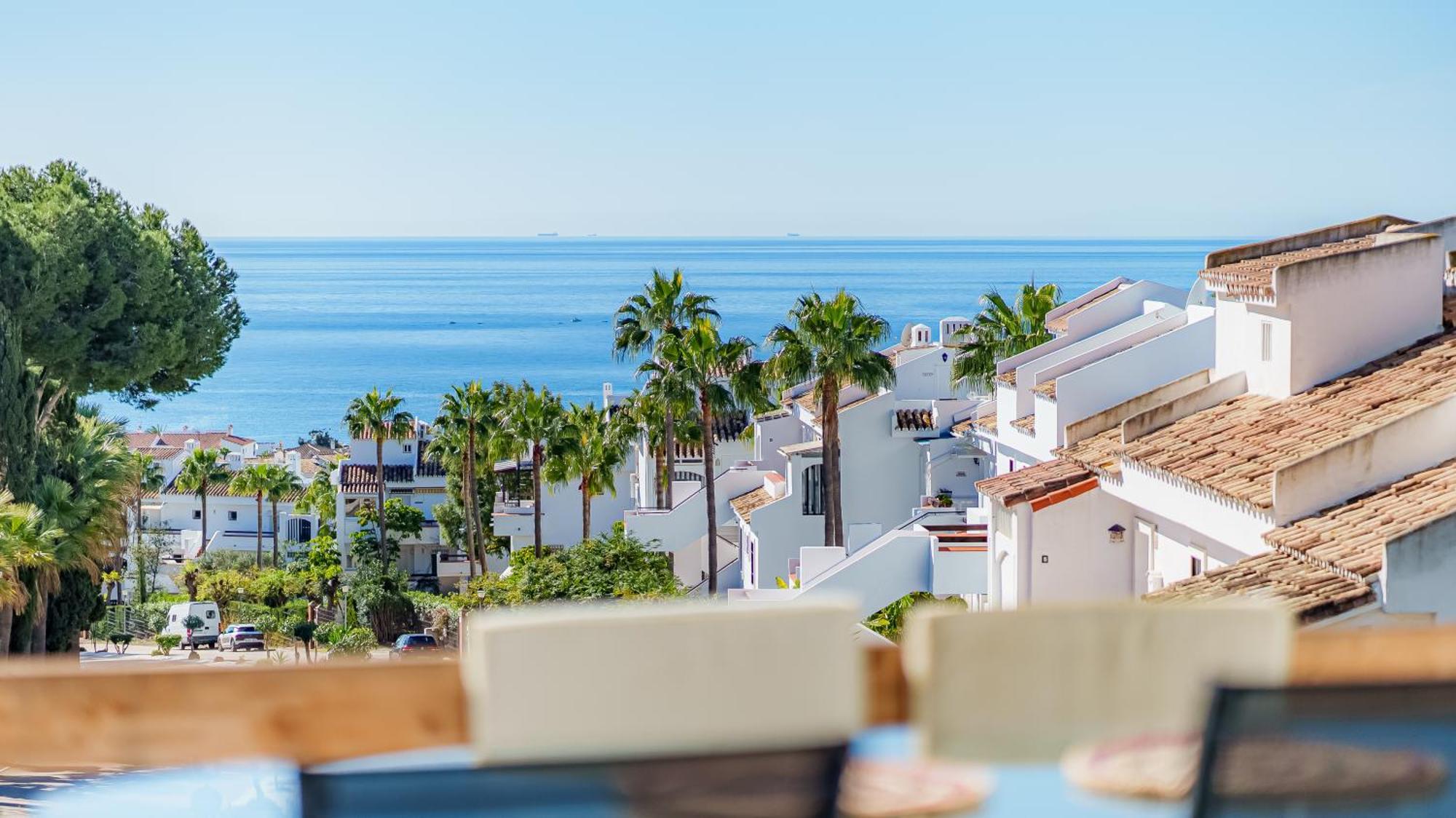Sea View Luxury Penthouse Miraflores Sitio de Calahonda